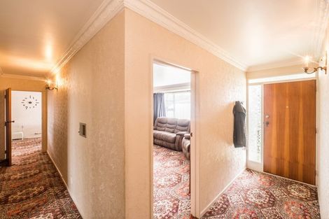 Photo of property in 1 Marsden Place, Awapuni, Palmerston North, 4412