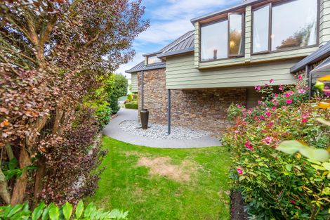 Photo of property in 33 O'connor Place, Burnside, Christchurch, 8053