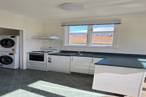 Photo of property in 132 Brougham Street, Mount Victoria, Wellington, 6011