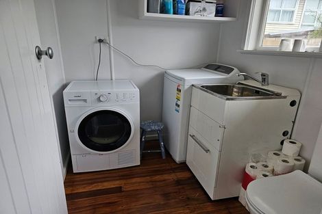 Photo of property in 4 Turkington Street, Tawa, Wellington, 5028