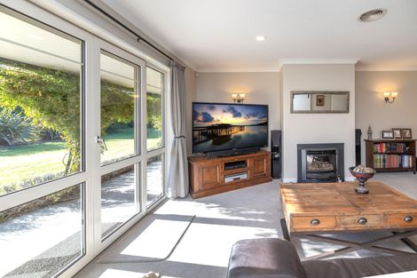 Photo of property in 14 Faith Place, West Melton, Christchurch, 7675