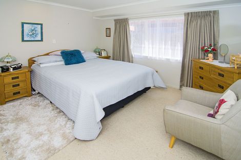 Photo of property in Holdsworth Villas, 59/2 William Donald Drive, Solway, Masterton, 5810