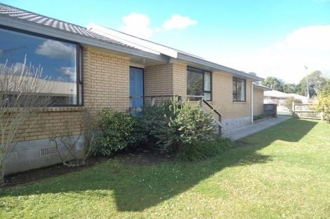 Photo of property in 98 Dixon Road, Glenview, Hamilton, 3206