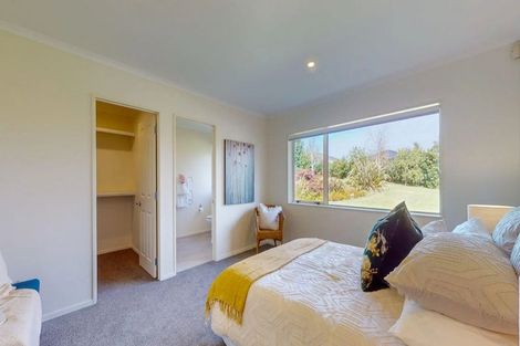 Photo of property in 11 Totara Place, Te Kauwhata, 3710