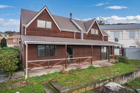 Photo of property in 408 Bay View Road, Saint Clair, Dunedin, 9012