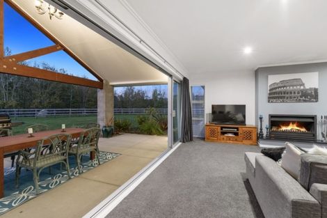 Photo of property in 939 Kahikatea Flat Road, Waitoki, Kaukapakapa, 0871