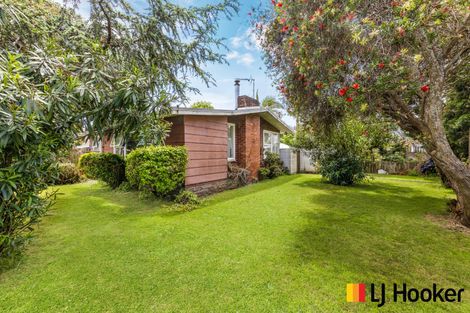 Photo of property in 200 Robertson Road, Mangere East, Auckland, 2024