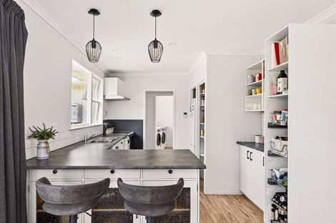 Photo of property in 16 Seymour Road, Inner Kaiti, Gisborne, 4010