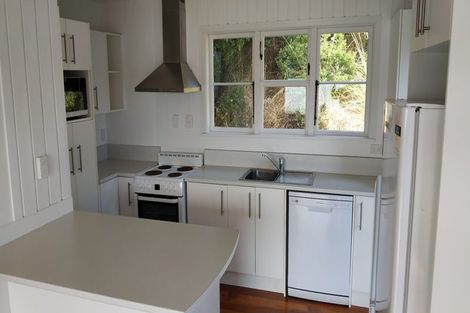 Photo of property in 57-59 Seaview Road, Paremata, Porirua, 5024