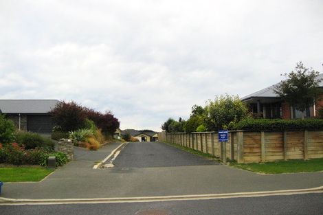 Photo of property in 14 Sunninghurst Drive, Fairfield, Dunedin, 9018