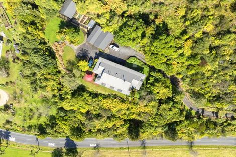 Photo of property in 4870 State Highway Karamea, Karamea, 7893