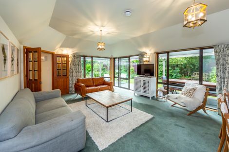 Photo of property in 33 O'connor Place, Burnside, Christchurch, 8053