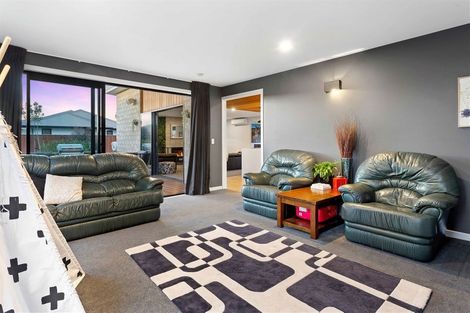 Photo of property in 21 Blair Place, Kaiapoi, 7630