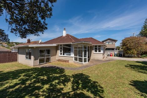 Photo of property in 7 Kura Street, Titahi Bay, Porirua, 5022