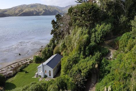 Photo of property in 57-59 Seaview Road, Paremata, Porirua, 5024