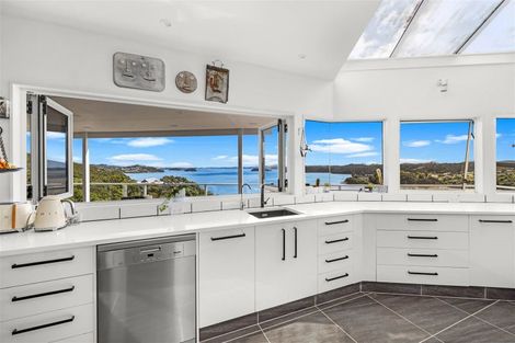 Photo of property in 13 English Bay Road, Opua, 0200