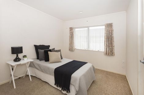 Photo of property in 9 Collie Road, Pukekohe, 2120
