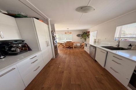 Photo of property in 19 Emerald Place, Papamoa Beach, Papamoa, 3118