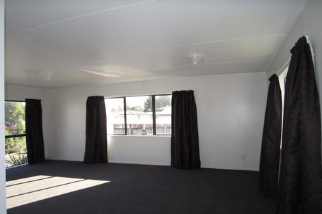 Photo of property in 373a Kahikatea Drive, Dinsdale, Hamilton, 3204