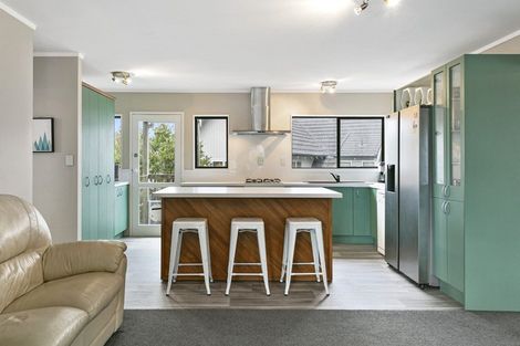 Photo of property in 117 Wakeman Road, Acacia Bay, Taupo, 3330