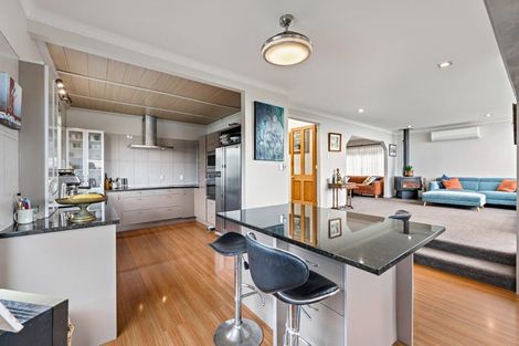Photo of property in 19 Constable Lane, West Harbour, Auckland, 0618