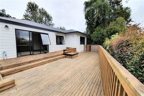 Photo of property in 2/4 Altona Road, Forrest Hill, Auckland, 0620