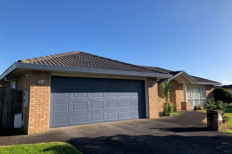 Photo of property in 45 Armoy Drive, East Tamaki, Auckland, 2016