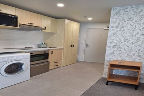 Photo of property in 23 Emily Place, Bellevue, Tauranga, 3110