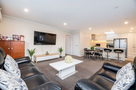 Photo of property in 12 Turpin Road, Riverhead, 0820