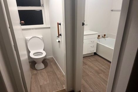 Photo of property in 71a Knighton Road, Hillcrest, Hamilton, 3216