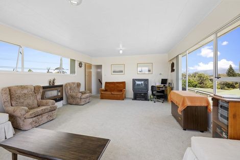 Photo of property in 230 Mangorei Road, Merrilands, New Plymouth, 4312