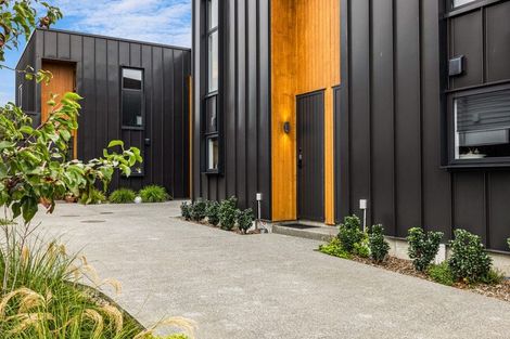 Photo of property in 2/12 Hume Street, Sydenham, Christchurch, 8023