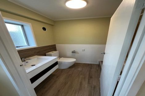 Photo of property in 23 Stapleford Crescent, Browns Bay, Auckland, 0630