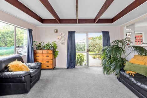Photo of property in 5 Shortland Street, Tamatea, Napier, 4112