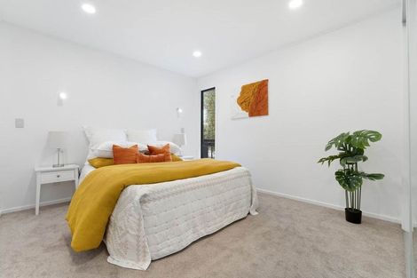 Photo of property in 1/612 Beach Road, Browns Bay, Auckland, 0630