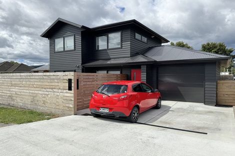 Photo of property in 22 Palmer Crescent, Silverstream, Upper Hutt, 5019