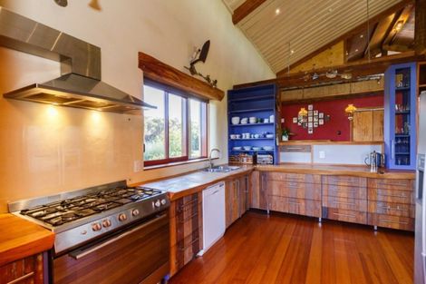 Photo of property in 57 Mchardie Road, Bulls, 4894