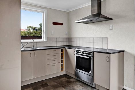 Photo of property in 9 Caplen Street, Hawera, 4610