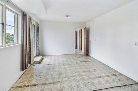 Photo of property in 31 Clifford Road, Johnsonville, Wellington, 6037