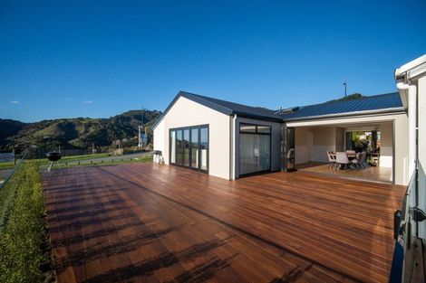 Photo of property in 1 Ocean Drive, Atawhai, Nelson, 7010