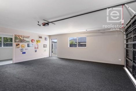 Photo of property in 17 Saddleback Green, Halswell, Christchurch, 8025