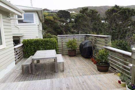 Photo of property in 25 Spencer Street, Crofton Downs, Wellington, 6035