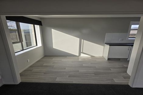 Photo of property in 128a Inwoods Close, Parklands, Christchurch, 8083