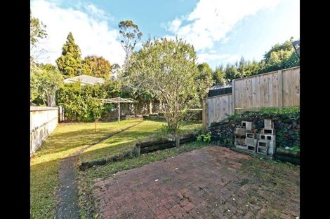 Photo of property in 1/28 Sequoia Place, Sunnynook, Auckland, 0620