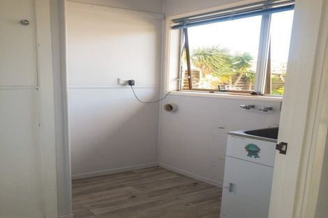 Photo of property in 101 Archmillen Avenue, Pakuranga Heights, Auckland, 2010