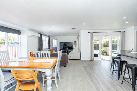 Photo of property in 83 Bryant Road, St Andrews, Hamilton, 3200