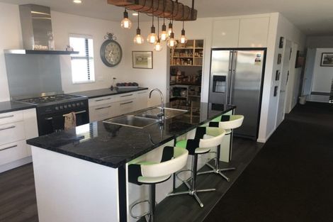 Photo of property in 37 Te Korari Street, Marshland, Christchurch, 8083