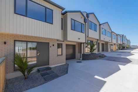 Photo of property in 19 Earlsworth Road, Mangere East, Auckland, 2024