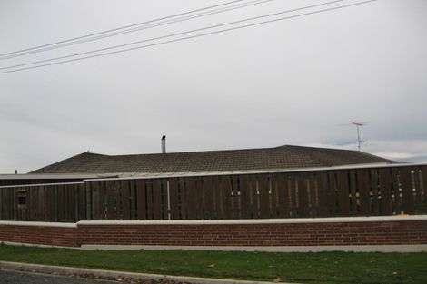 Photo of property in 15 Hospital Road, Balclutha, 9230