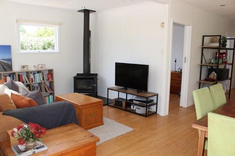 Photo of property in 211 Patons Rock Road, Patons Rock, Takaka, 7182